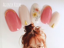 アグニークリッシェ(Agunik Riche)/【花柄ネイル】