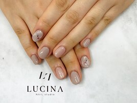 C-268 シンプル押し花ネイル