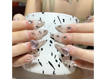 クイーンズビューティーサロン 新宿本店(Queen's beauty salon)/チップアートやり放題&つけ放題