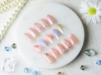 ビーネ 品川 高輪店(BIENE)の写真/【BIENEプレミアムコース¥9980★贅沢マンスリープラチナコース¥12480】華やかに咲き誇る春ネイルを♪