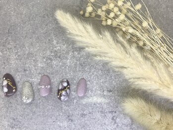 ネイル バズ(NAIL BUZZ)/初回ソフトジェルオフ込15000円