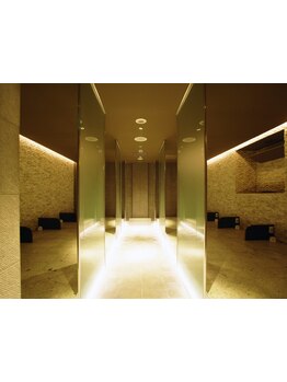 ラグジュアリーサロン・ホテルスパ