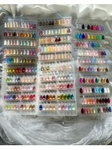 サロン ド ボーテル ヴィ(salon de beaute REVI)/全ジェル500色以上◎