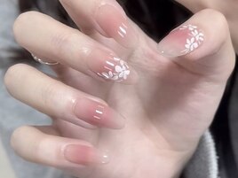 指先からフェミニン