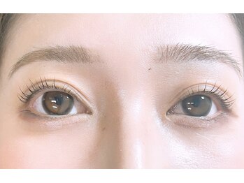 ファボ(FAVO)の写真/ちゅるんeyeまつげパーマ 5000円
