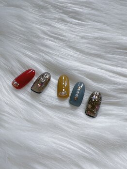 ミテソロ(mi tesoro)/2024年12月定額ネイル 7700