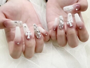 シ ベル 梅田茶屋町店 ネイル(Ci belle)の写真/【長さだし追加は1本から可能☆】長さがほしい方、折れてしまった方、形を綺麗にしたい方におススメ♪