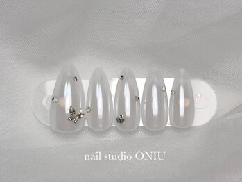 オニュ(ONIU)/ミラーネイル