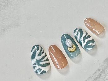 ラグウナ(Laguna)/しまうま風ネイル