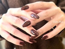 ジャミーラ ティアラ(Jamila Tiara)/秋限定・深みブラウン