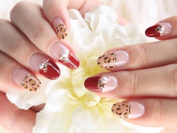クリスタルネイル ゆめタウン筑紫野店(CRYSTAL NAIL)/個性派！ヒョウ柄フレンチジェル