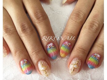 リコ ネイル(RIKO NAIL)/人魚のうろこ風ネイル