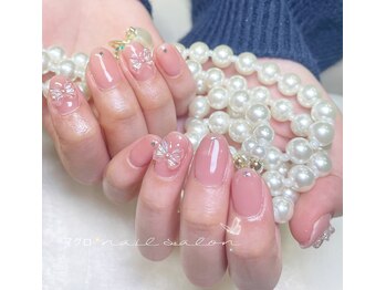 マグロ ネイルサロン/