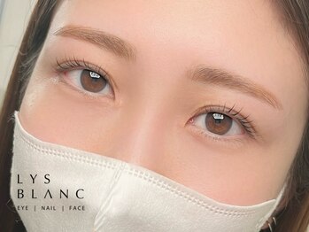 リスブラン(LYS BLANC)/ナチュラル立ち上げまつ毛パーマ