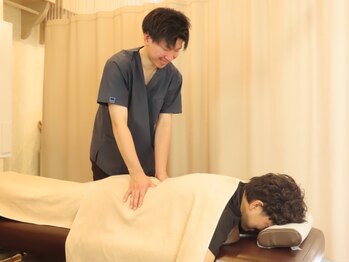 ソリーゾ整体院 本蓮沼院の写真/≪本格整体≫首肩こり/腰痛/頭痛にお悩みの方！人気No.1クーポン骨盤矯正＋筋肉調整が2,980円/本蓮沼駅1分