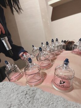 ハルノハナ鍼灸治療院 丸の内院/カッピングと鍼灸で疲れ回復!