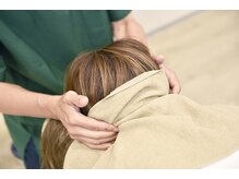 尼崎立花らく整骨院 鍼灸院/眼精疲労にドライヘッドスパ！