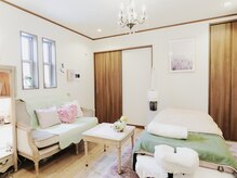 クレール アロマティークの雰囲気(ヴェルサイユ農園のアロマ香る癒やし空間です♪)