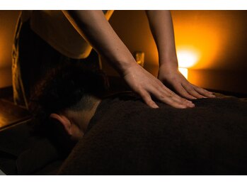 和みん 中野島店の写真/【腰痛・首肩こり・目の疲れ・全身疲労など、身体の不調を改善♪】座敷で施術をする座敷整体◎