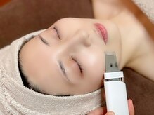 サロンドリー(salon de Re)/お顔全体の毛穴洗浄でツルスベ肌