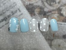 アイネイルズ 横浜EAST店(I-nails)/ドットお花ネイル