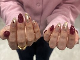 ビジューネイル