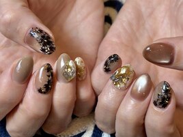 黒の桜ネイル
