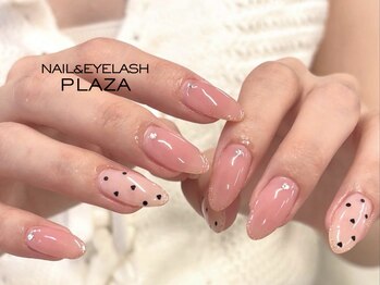 アイラッシュプラザ 南森町店(EYELASHPLAZA)の写真/ちゅるんとしたカラーが可愛いワンホンネイルがオススメ♪自分史上最高に可愛いSNS映えする指先に◎