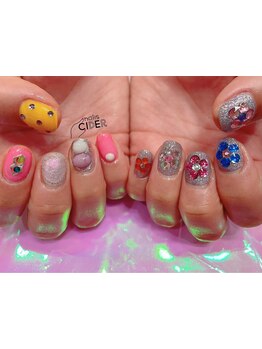 手描きアートが得意なサロン