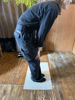 あすから.カイロプラクティック 石芝院/ギックリ　before