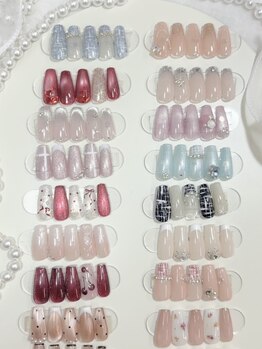 シロ(shiro)の写真/トレンド×上品に仕上げた大人可愛い定額デザイン☆毎月6種類が新作で登場！いつでもお気に入りの指先に♪