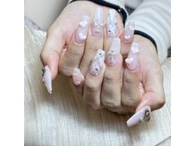 アイン 新宿店(Anh)の雰囲気（10本長さだし＋デザインやり・パーツ付け放題）
