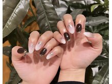 ジェイノヴァール(Jnovart)/