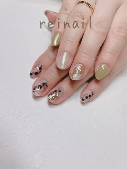 レイネイル(Reinail)/アシンメトリーネイル