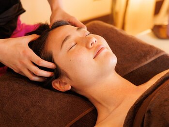 グレースフィオーレ 豊田店(gracefiore)の写真/PC・スマホ疲れに終止符!芯からほぐす【頭蓋骨ヘッドスパ】全身の巡りを促し眼精疲労・頭痛・首肩コリ解消