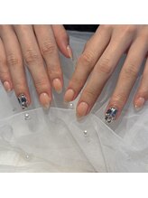 アイネイルトゥー 小倉(ai nail two)/チーク×ビジューネイル