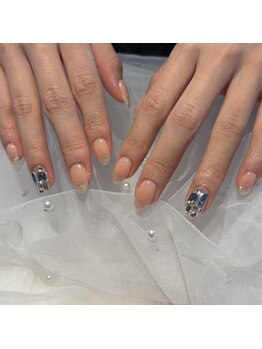 アイネイルトゥー 小倉(ai nail two)/チーク×ビジューネイル