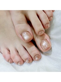 ネイルサロンアンドスクール バニラ(nailsalon&school VANILLA)の写真/上質なオシャレは足元から★爪周りや足裏の角質も除去!パラジェル/マグネット/フィルイン