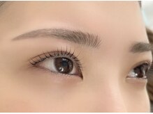 リラシア(Lilacia)の雰囲気（まつげパーマと美眉Waxのセットでまとめて綺麗に♪）