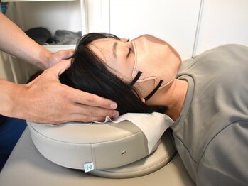 恵比寿にしむら整体院/ヘッドマッサージで眼精疲労解消