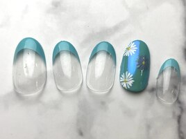 【初回オフ無料】フレンチネイル