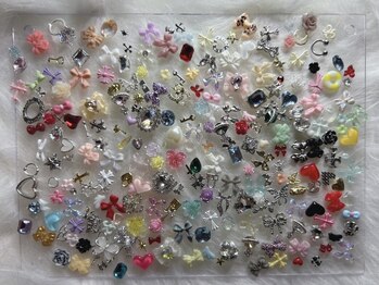 Nail Salon YNEST【ワイネスト】【11/2 NEW OPEN(予定)】の写真/話題のパーツも豊富◎パーツ、ストーン500種類以上♪《付替オフ無料&爪に優しいフィルイン込》持ち込みも◎