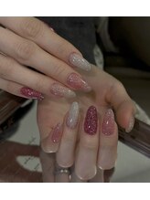 ベティーネイル(Betty)/