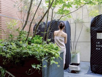 いま楽整体/緑のあるテラスでゆっくりと。