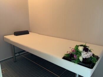 タイマッサージ アンチャラ/シャワー室が新しくなりました!