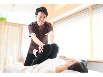 ヨウジョウ サロン ウェル 鴨池院(YOUJOU salon WELL)/お身体の歪み確認中！