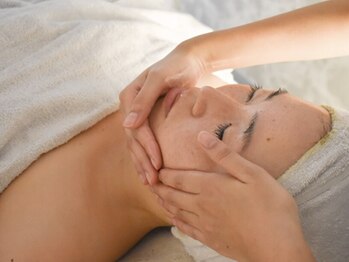 サロン105(salon 105)の写真/ファンデーションを塗ったような肌が叶う『メソスキンカラー』スッピンに自信が持て、メイクの時間も短縮◎