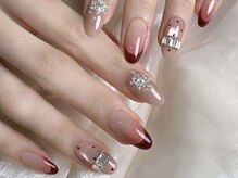 Lucky nailの雰囲気（シンプルデザイン）