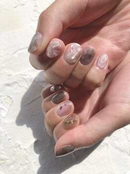 ネイルサロン アトリエ エフ(atelier efu)/【ミキ担当】ニュアンスネイル