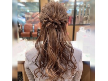 アトリエはるか コトチカ京都/ふわ巻きハーフアップ☆